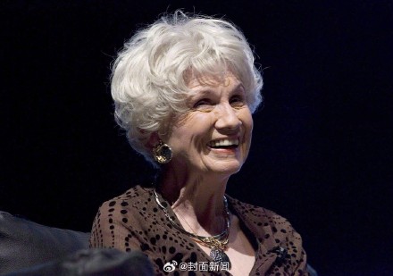 诺贝尔文学奖得主艾丽丝门罗逝世 享年92岁 诺贝尔文学奖得主艾丽丝门罗逝世 享年92岁