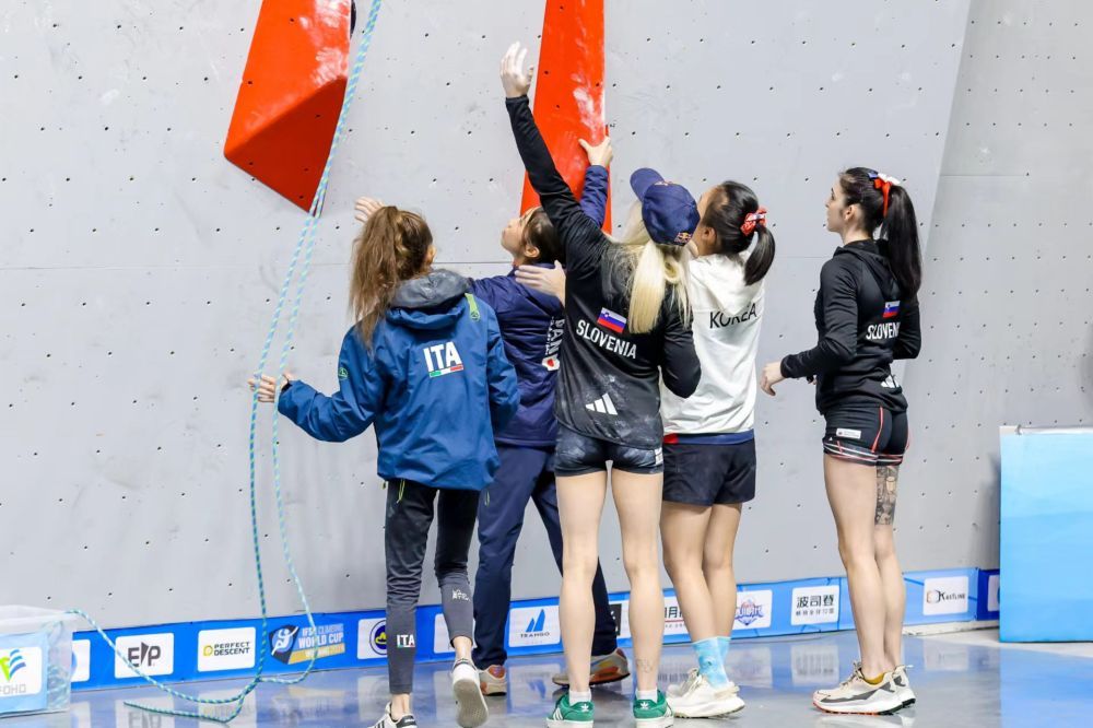 巴黎奥运会|让“对手”学会合作——专访国际攀联副主席小日向彻