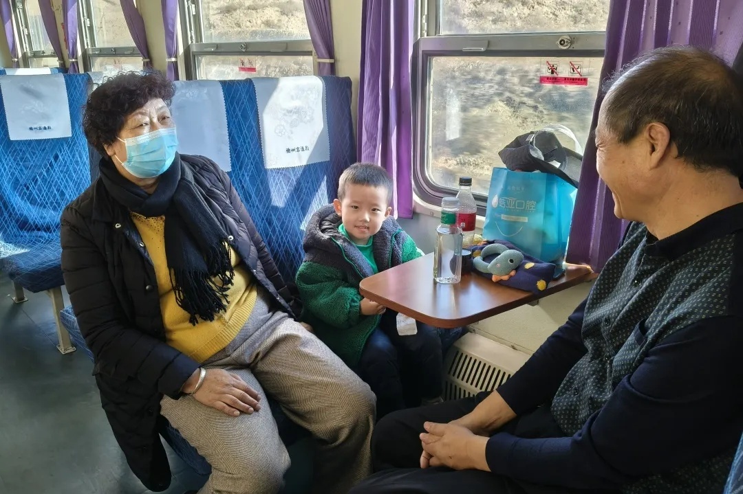 这条铁路7座车站名中都有这个字！