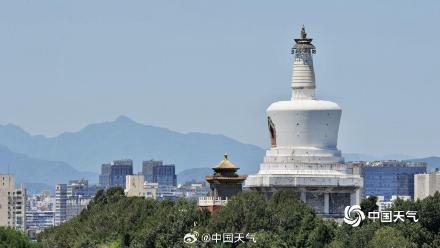 北京能见度拉到满格了 城市尽收眼底可见远山 北京能见度拉到满格了 城市尽收眼底可见远山
