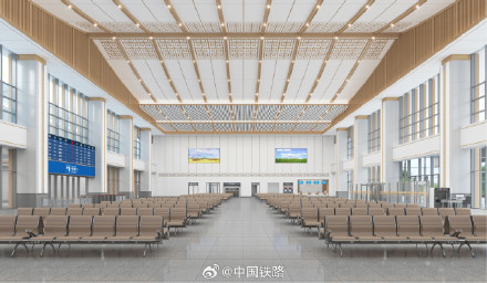 这条高铁全线开始铺轨！