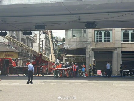 广州十三行商圈火灾致1人死亡 广州十三行商圈火灾致1人死亡