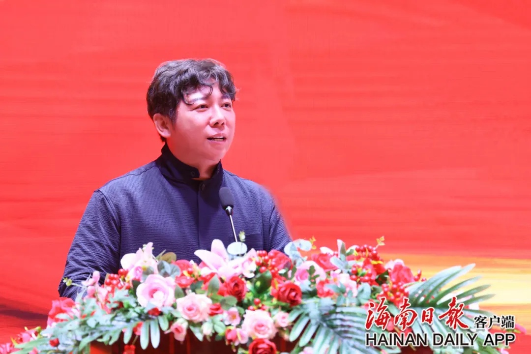 歌手胡海泉，任高校院长！