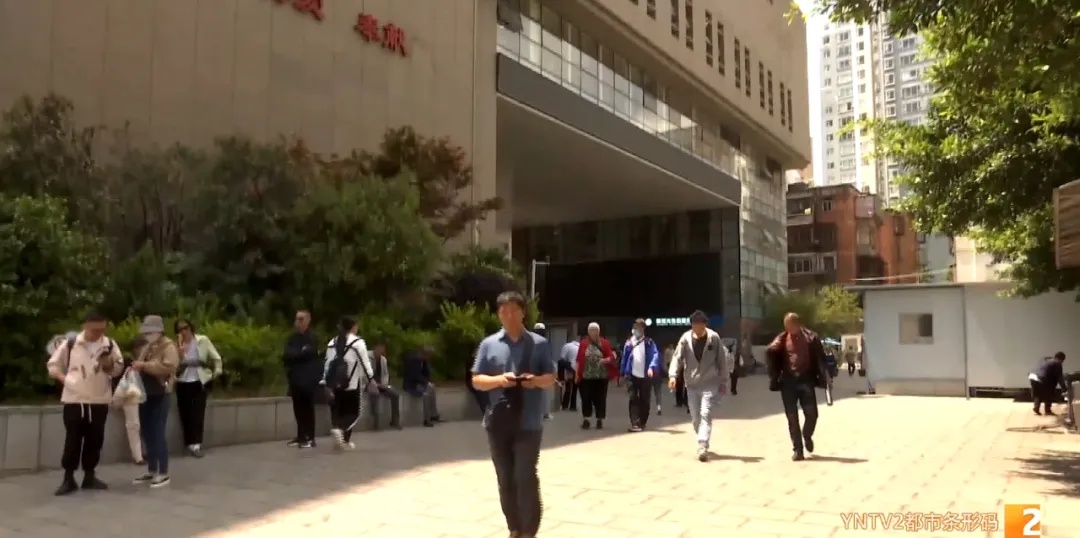 警惕!头水菌上市没多久,已有多人中毒! 警惕!头水菌上市没多久,已有多人中毒!