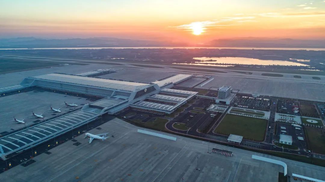 正式更名!鄂州花湖国际机场! 正式更名!鄂州花湖国际机场!