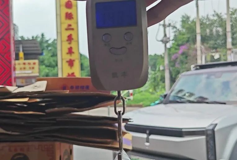 广西街头上“打骨折”的榴莲真那么抵值？吃货们注意了……