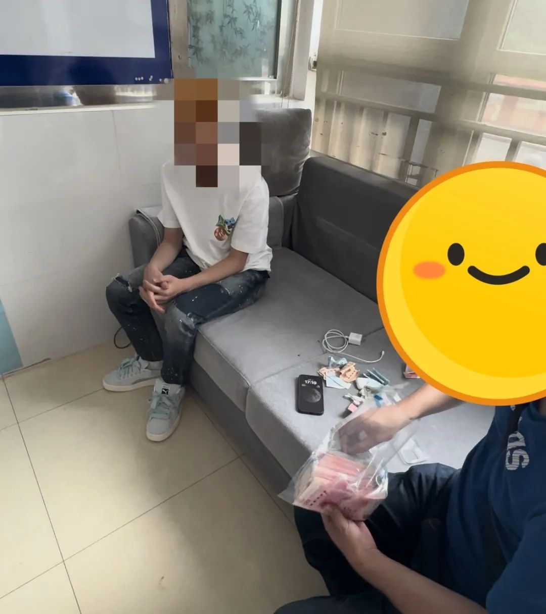 不开锁不撬门不砸窗，贵阳一小偷竟然这样盗走68000元