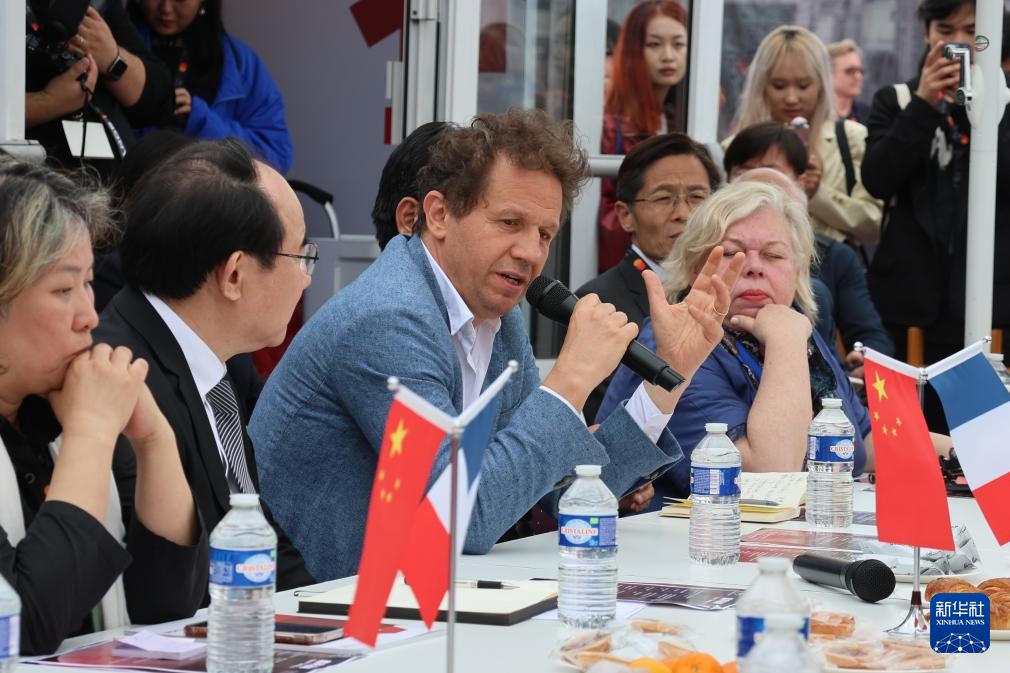 中外电影人在戛纳电影节上共话交流合作