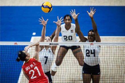 两连胜!中国女排3比1胜美国女排 两连胜!中国女排3比1胜美国女排