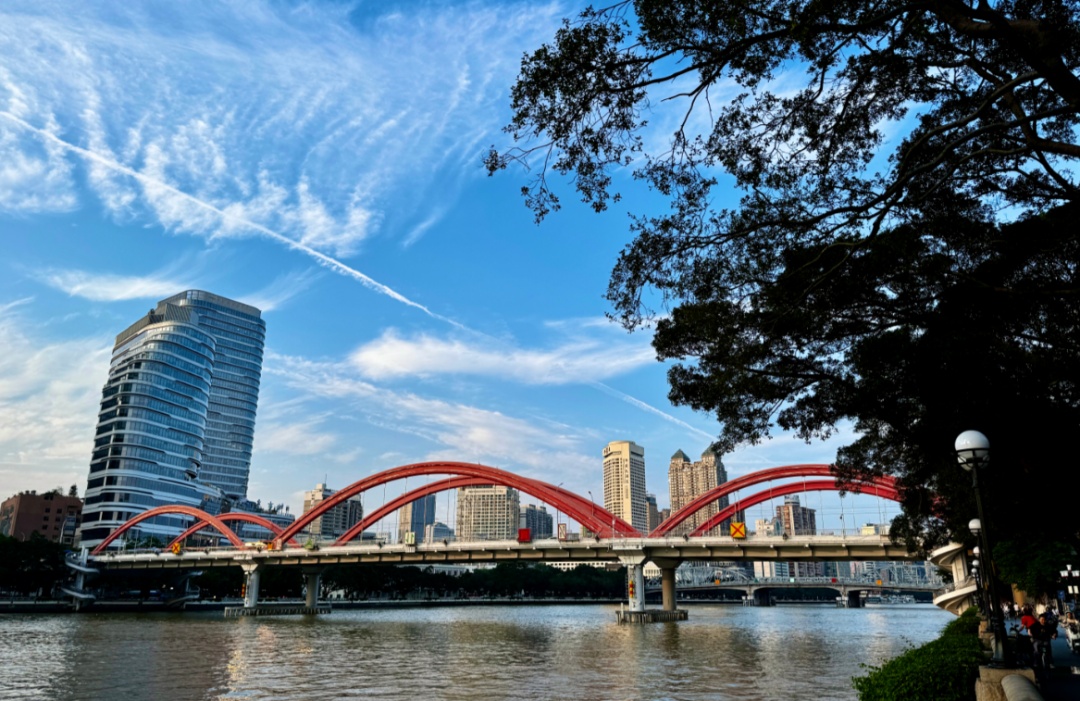 抓紧洗晒!龙舟水即将上线,本周末广东将迎新一轮雷雨大风和冰雹 抓紧洗晒!龙舟水即将上线,本周末广东将迎新一轮雷雨大风和冰雹