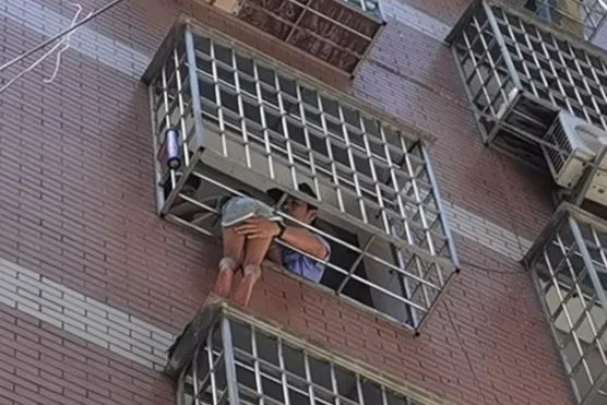 危险！危险！事发厦门一公寓楼……