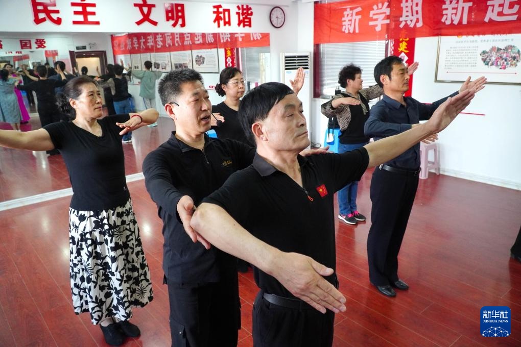 山东省潍坊市潍城区：打造“家门口的老年大学”