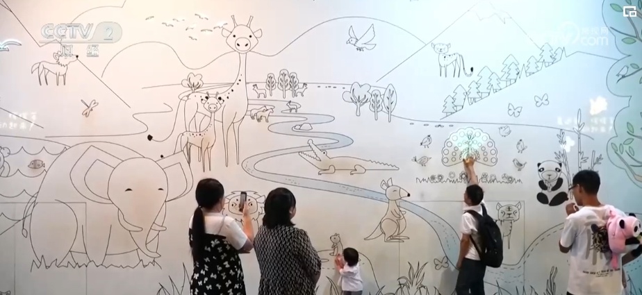 “零距离”看文物感受古人智慧 古韵与新潮“碰撞”彰显民族文化魅力