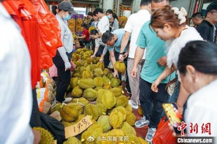 这四类人不宜吃榴莲