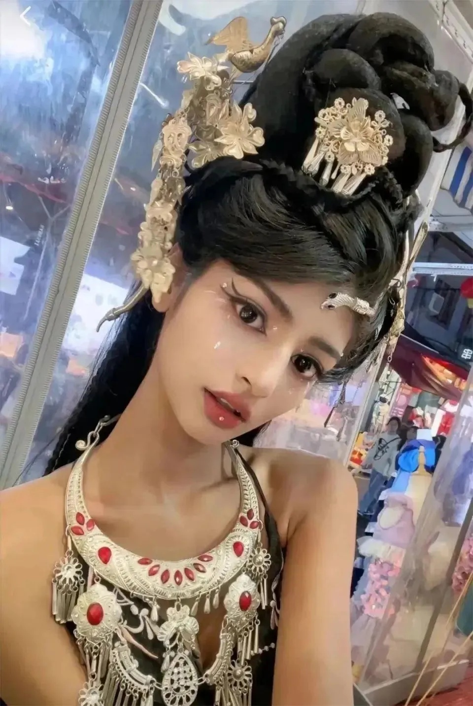 河南夫妇捡回的巴基斯坦女婴长大了，想努力报答养父母