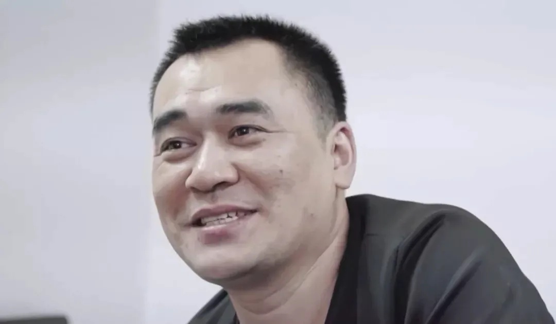 上海老人300万房产赠水果摊主,家属反对闹上公堂……二审宣判 上海老人300万房产赠水果摊主,家属反对闹上公堂……二审宣判