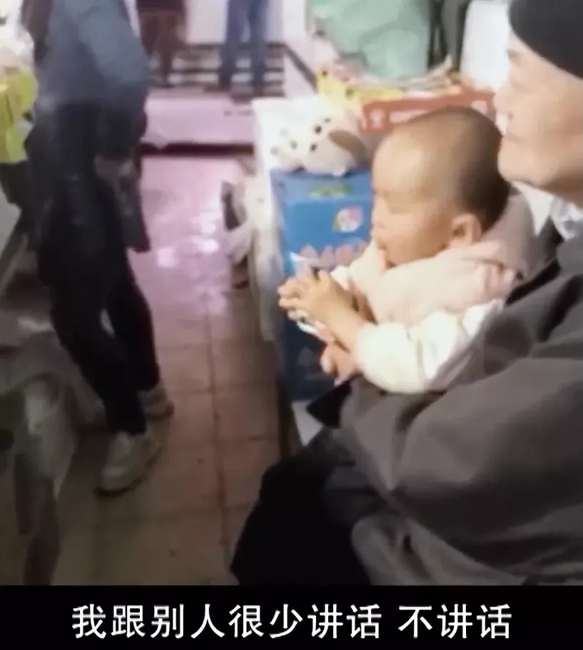 上海老人300万房产赠水果摊主,家属反对闹上公堂……二审宣判 上海老人300万房产赠水果摊主,家属反对闹上公堂……二审宣判