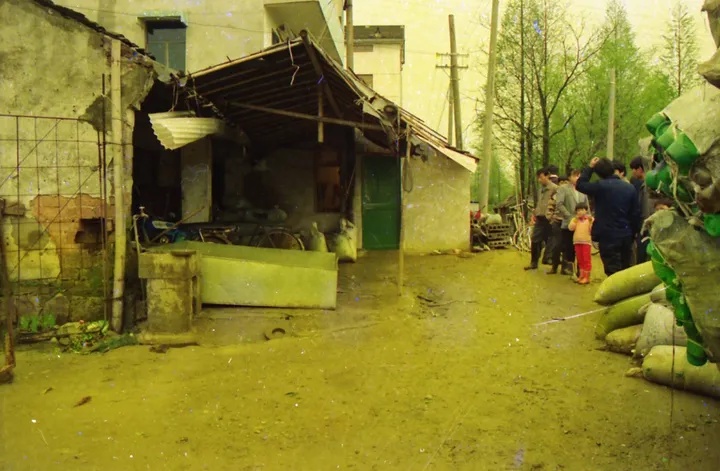 七旬大爷命丧废品回收站!尘封近30年命案告破! 七旬大爷命丧废品回收站!尘封近30年命案告破!