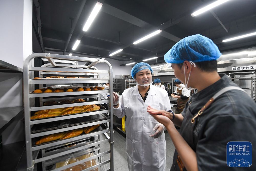 吉林长春:残健融合的助残烘焙店 吉林长春:残健融合的助残烘焙店