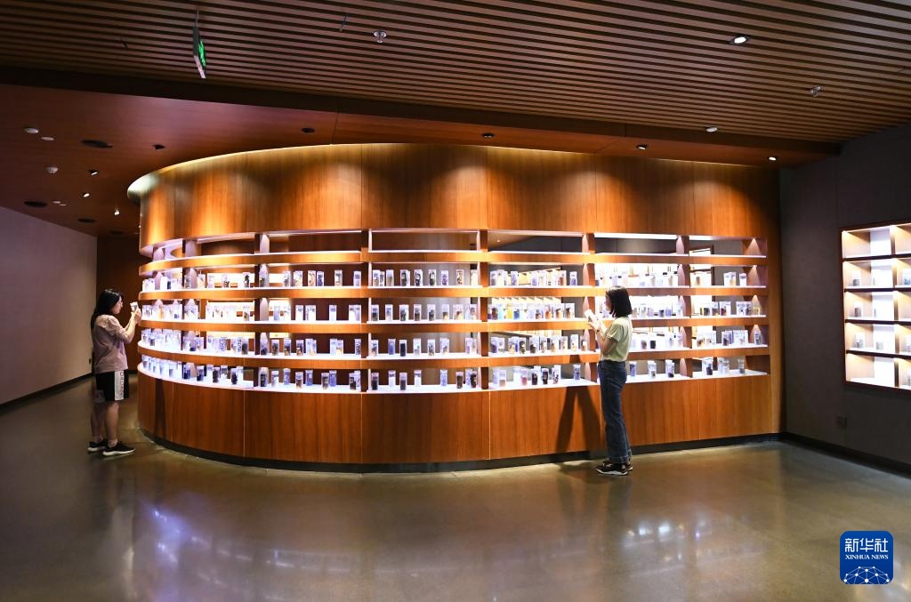 新华全媒+丨高校博物馆奇妙之旅:中国农业大学中国饲料博物馆 新华全媒+丨高校博物馆奇妙之旅:中国农业大学中国饲料博物馆