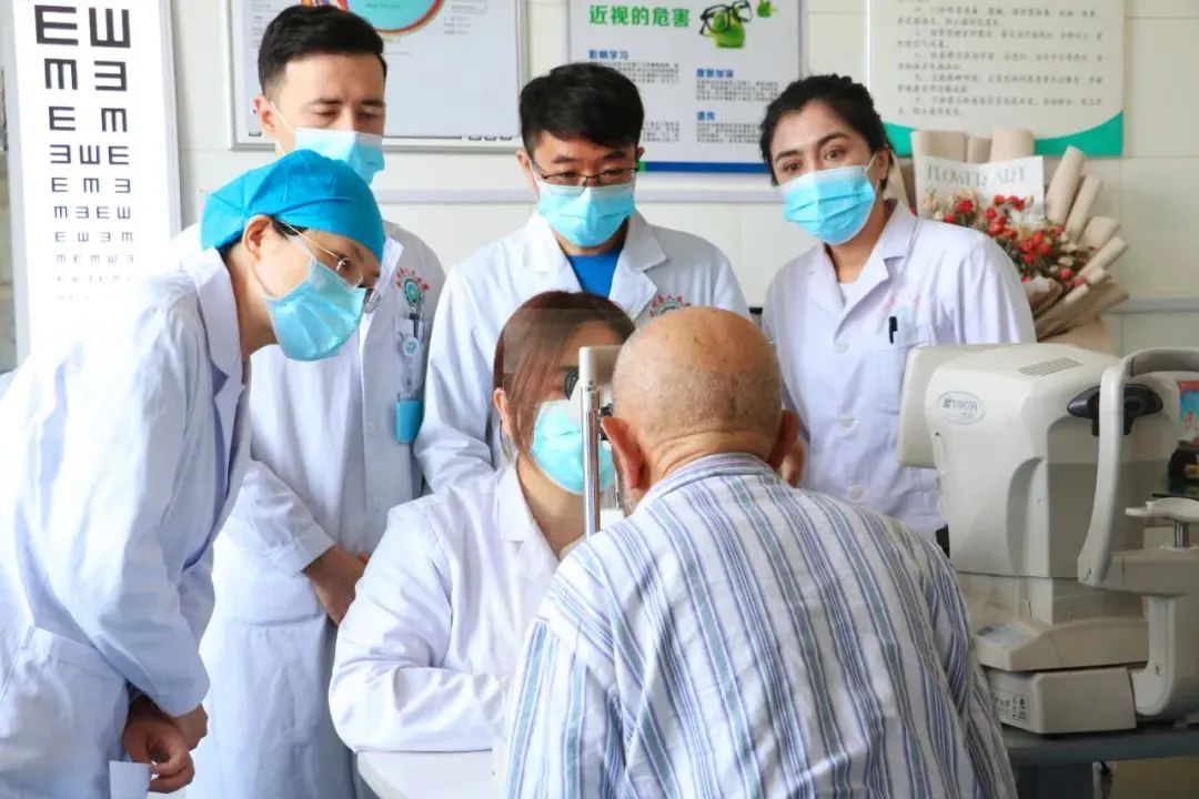 看完《我的阿勒泰》，想去新疆的心情达到顶峰！