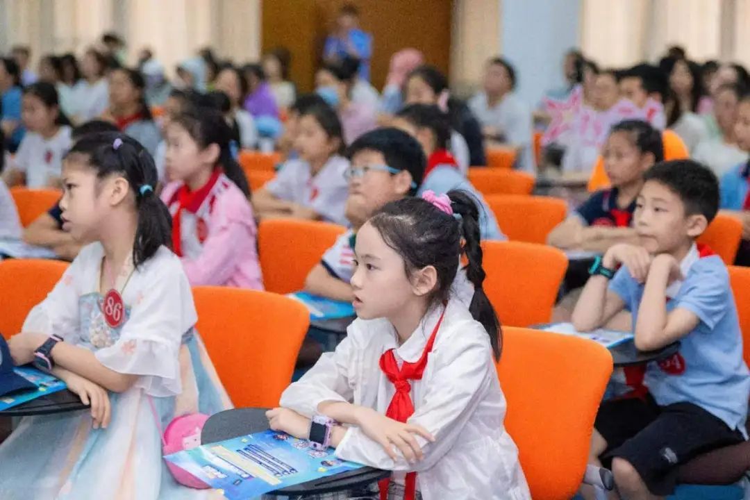 这堂长江边的青少年“防溺水”安全课生动又实用