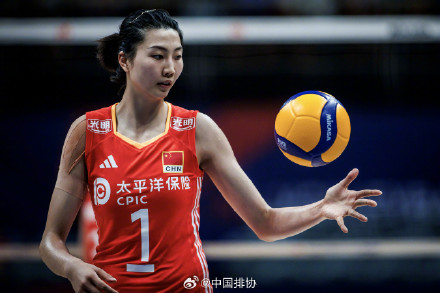 祝贺！中国女排3比1逆转塞尔维亚女排