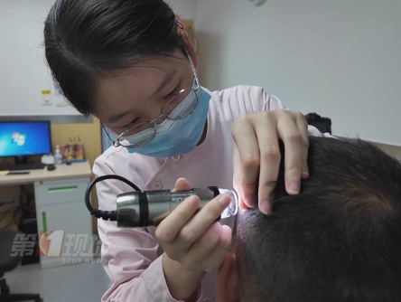 网购直发膏，美发不成反脱发！医生提醒→
