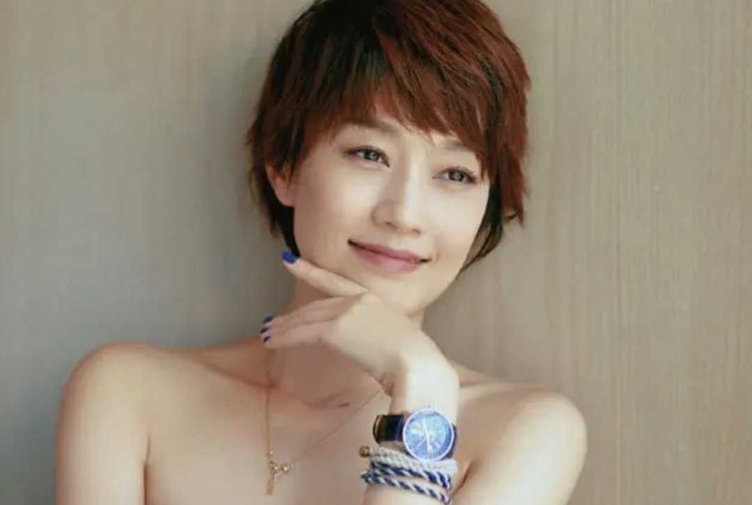 一下爆火,10天猛赚4亿!上海籍知名女演员有新突破,很多人已经行动→ 一下爆火,10天猛赚4亿!上海籍知名女演员有新突破,很多人已经行动→