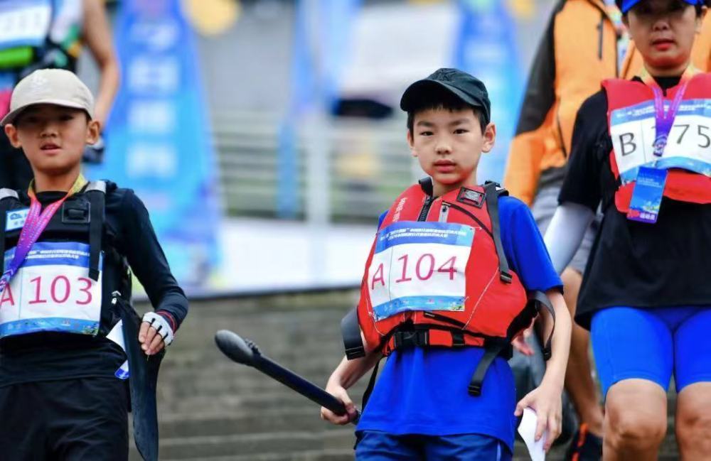 水上“新势力”带动运动新热潮 水上“新势力”带动运动新热潮