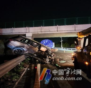 “智驾”当“代驾”？！醉酒后开启辅助驾驶，宁波1人获刑