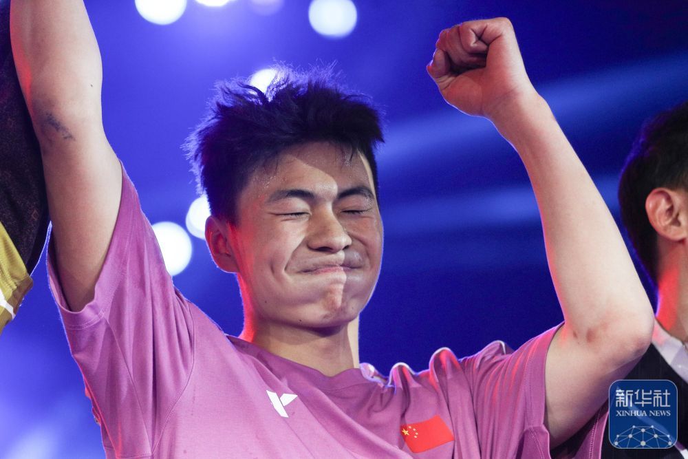 巴黎奥运预备式丨奥运会资格系列赛上海站：亓祥宇获霹雳舞亚军