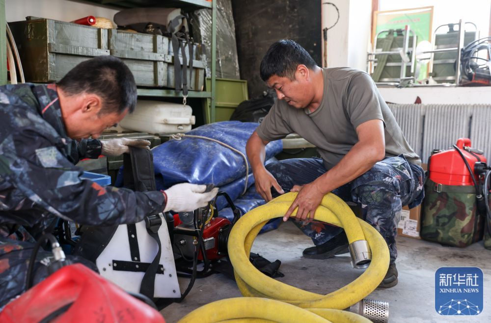 长白山“守山人”：只此青绿“长相守”