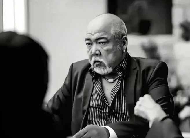 64岁男演员因胃癌去世，从胃病到胃癌的5个征兆要当心！