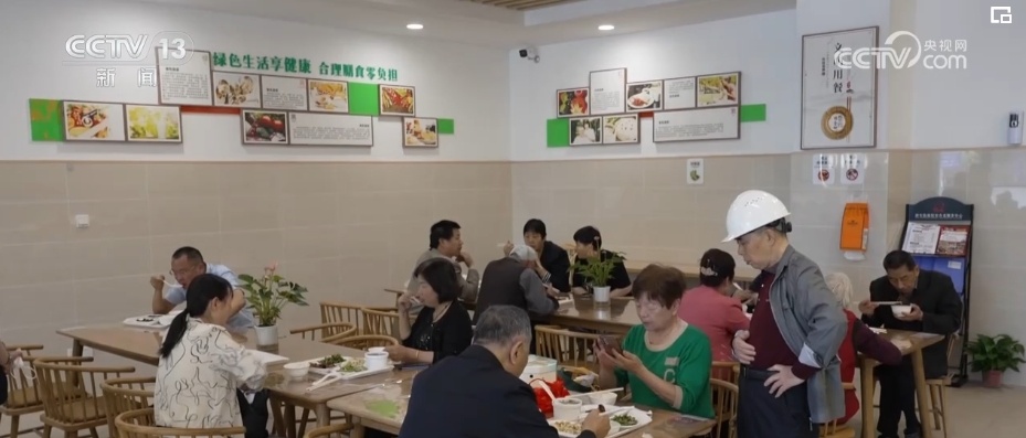 引“活水”打“开门” 百姓乐享“惠”民“食”光 引“活水”打“开门” 百姓乐享“惠”民“食”光