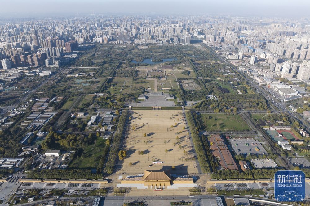 西安:古城新貌引客来 西安:古城新貌引客来