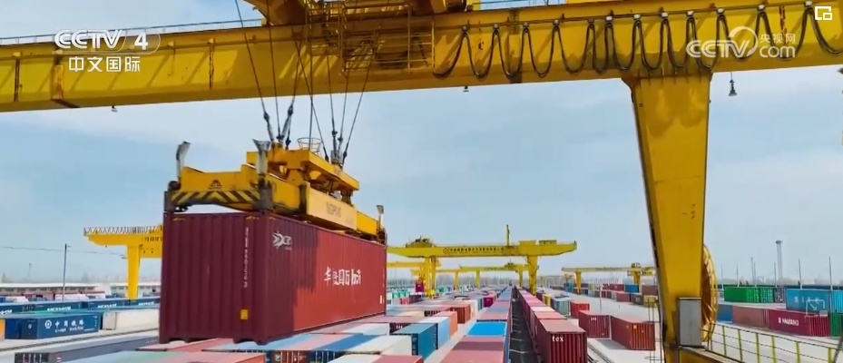 高质量发展调研行 | 迈上新台阶！新疆做大通道经济、做活商贸物流、做强产业集群