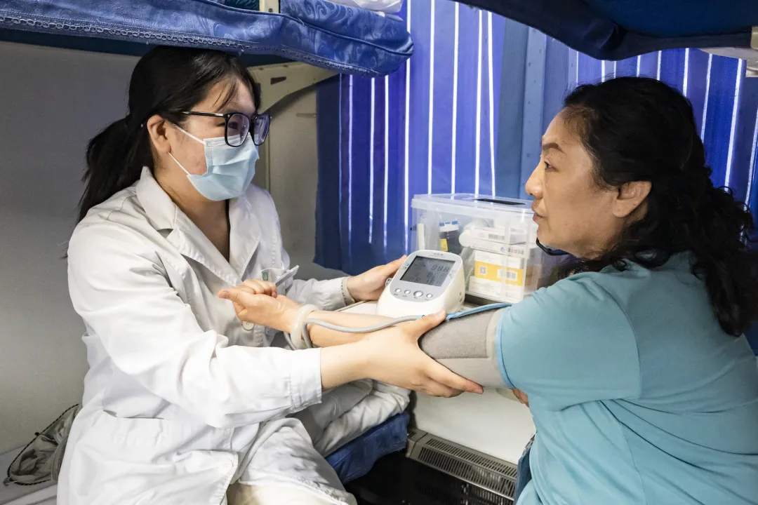 全程14天!今年首趟已发车 全程14天!今年首趟已发车