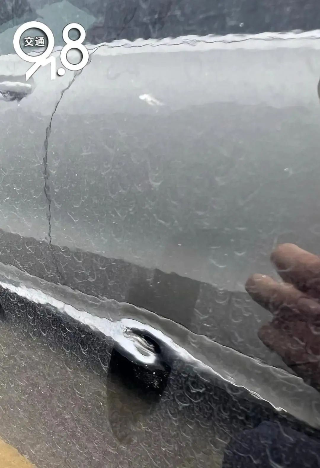 索赔3500元！超市监控曝光，“一下子碰撞上了”