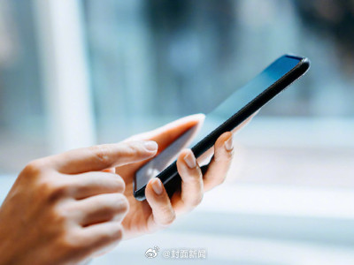 网友称聊天内容出现在APP推荐中 律师：下载软件应细看用户协议