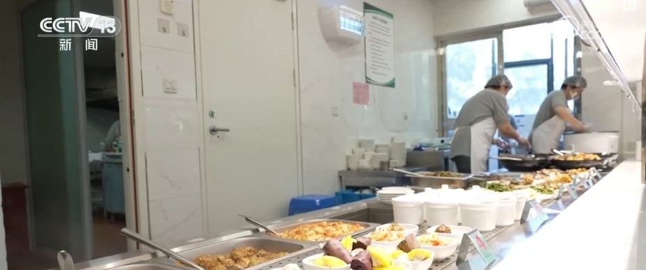 引“活水”打“开门” 百姓乐享“惠”民“食”光 引“活水”打“开门” 百姓乐享“惠”民“食”光