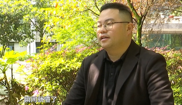 面对熊熊山火,他们用生命去守护!致敬贵州山火中的逆行者 面对熊熊山火,他们用生命去守护!致敬贵州山火中的逆行者