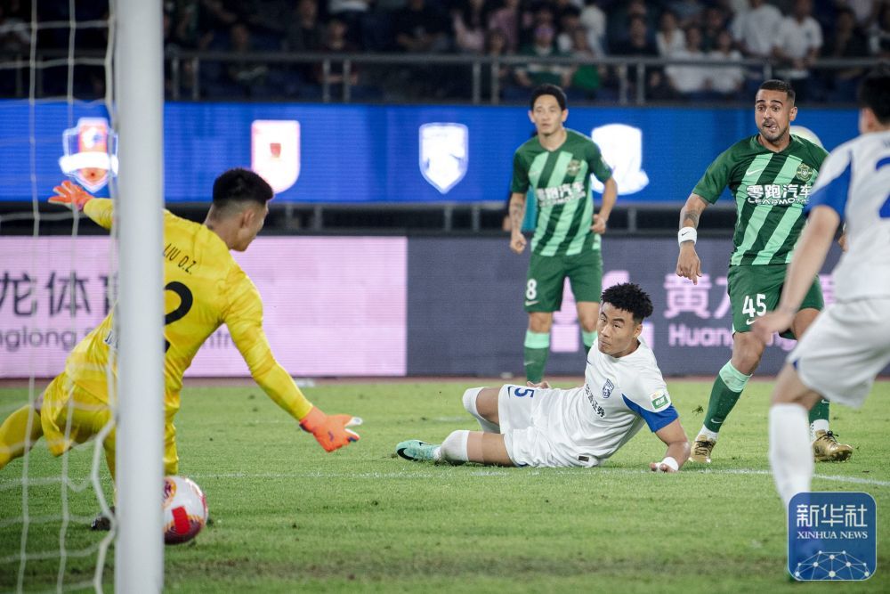 中超|浙江队胜武汉三镇 中超|浙江队胜武汉三镇