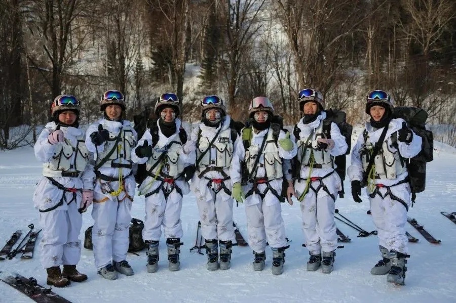 24岁提干!特战女排长再立新功! 24岁提干!特战女排长再立新功!