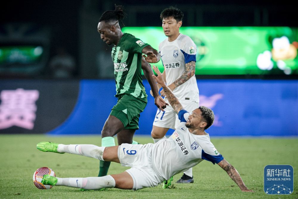 中超|浙江队胜武汉三镇 中超|浙江队胜武汉三镇