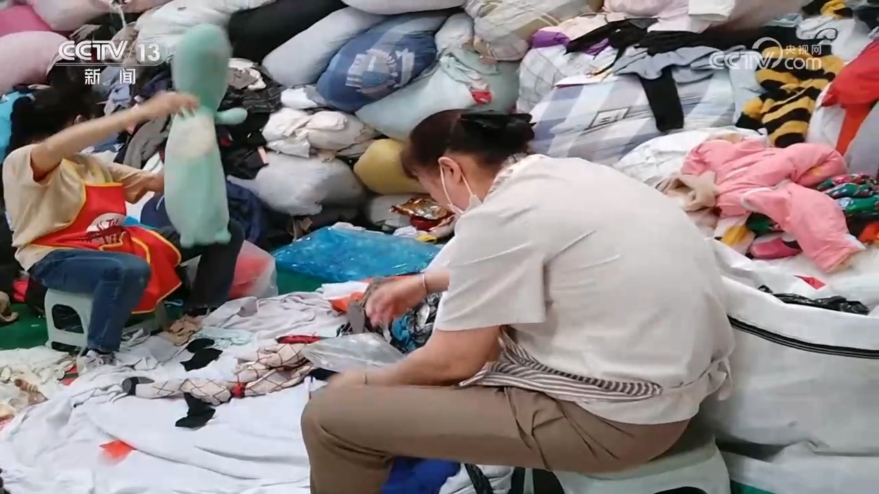 焦点访谈:哪来的“尾货孤品” 焦点访谈:哪来的“尾货孤品”