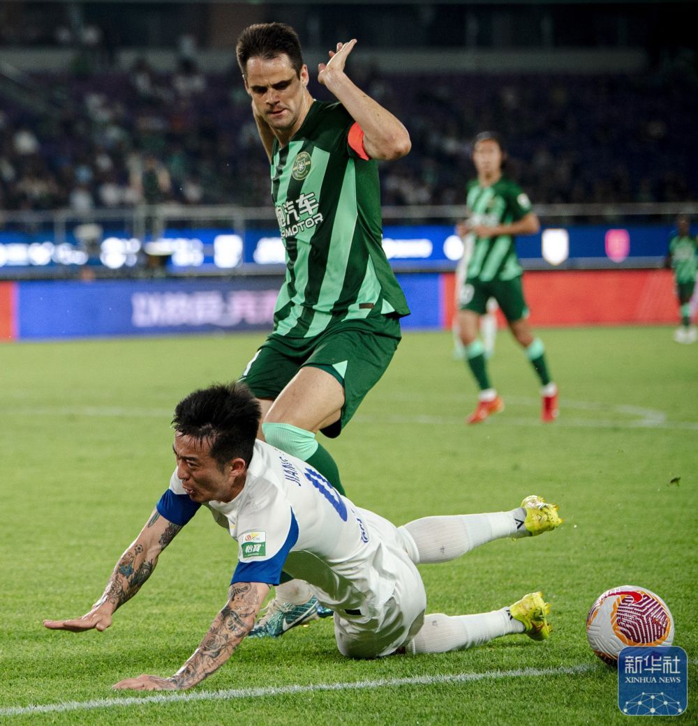 中超|浙江队胜武汉三镇 中超|浙江队胜武汉三镇