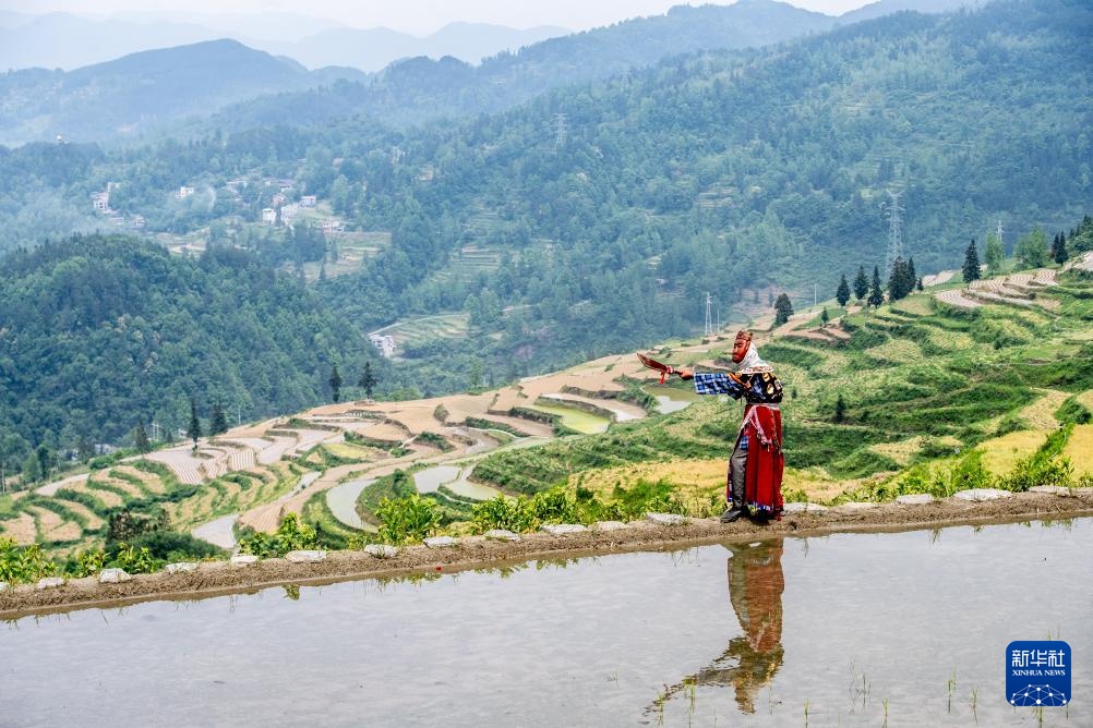 镜观·非遗丨酉阳阳戏艺人:一手耕田一手戏 镜观·非遗丨酉阳阳戏艺人:一手耕田一手戏