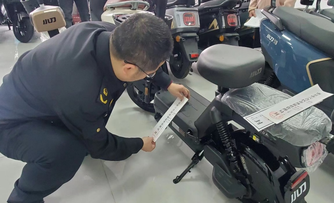 南京首例!电动自行车违法案件列入“严违失信”名单 南京首例!电动自行车违法案件列入“严违失信”名单