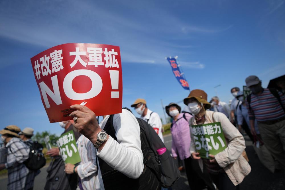 俄罗斯官员：日本若修改和平宪法俄方将反制
